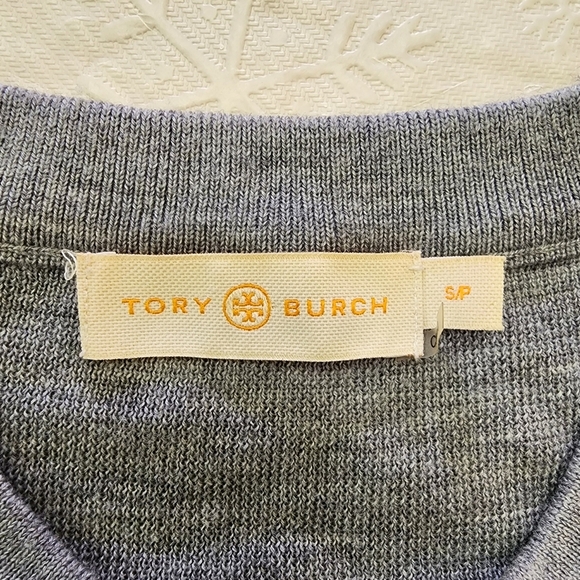 Tory Burch Size S P Gray Sweater with Button Detail 100% Merino Wool - Picture 10 of 10
